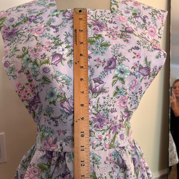 Handmade vintage inspired apron - Picture 6 of 7